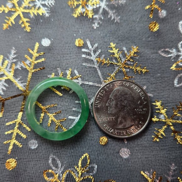 ๐ Classic Jade Band Ring โ Symbol of Prosperity & Harmony - Picture 7 of 10